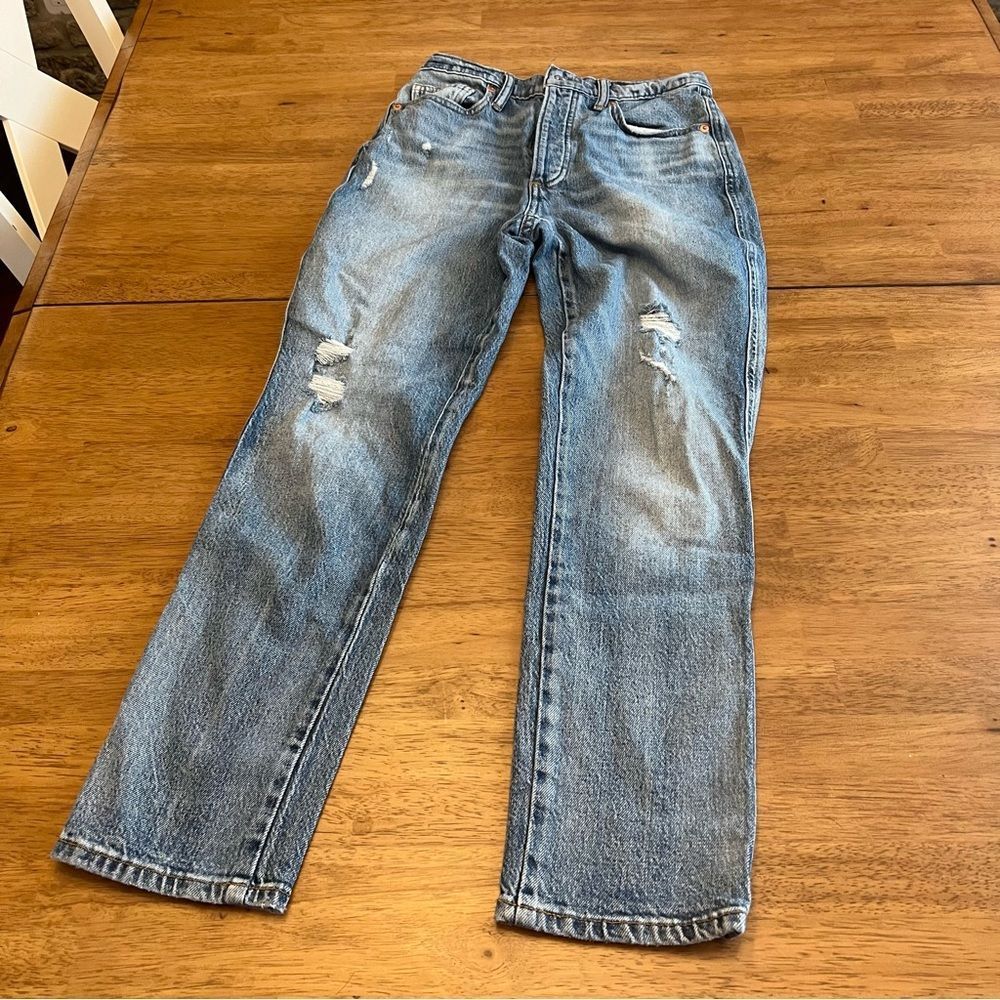 Lucky Brand High Rise Mom Jeans Size 4/27